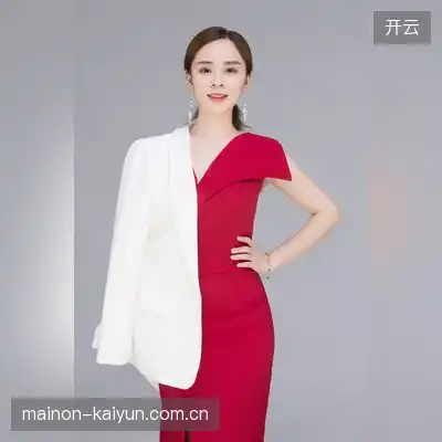 李亮